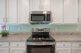 3906 Lynn Avenue - Photo 13