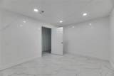 8307 Hillsborough Avenue - Photo 21