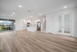 10709 Wading River Avenue - Photo 30