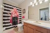 10263 Devonshire Lake Drive - Photo 11