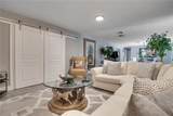 8060 Canterbury Circle - Photo 11
