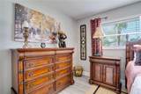 8060 Canterbury Circle - Photo 23