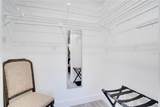 8060 Canterbury Circle - Photo 33