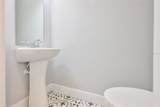 6619 Manhattan Avenue - Photo 17
