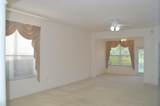 1922 Sassafras Drive - Photo 3