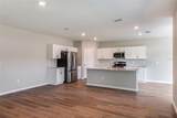 729 Ambleside Drive - Photo 4