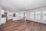 729 Ambleside Drive - Photo 6