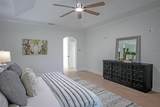 13726 Windsor Crown Court - Photo 15