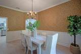 13726 Windsor Crown Court - Photo 28