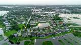 1389 Heritage Landings Drive - Photo 2