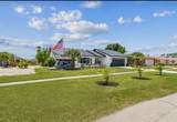 325 Gladstone Boulevard - Photo 4