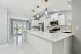 325 Gladstone Boulevard - Photo 8