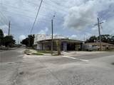 2804 Columbus Drive - Photo 9
