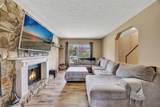 4612 Seneca Avenue - Photo 10