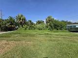 805 Paris Avenue - Photo 1