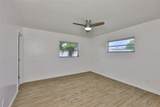 301 Carlyle Boulevard - Photo 32