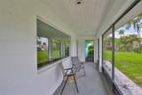 301 Carlyle Boulevard - Photo 9