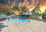 7111 Lawnview Ct - Photo 2