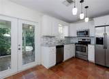 945 Hamilton Court - Photo 11