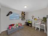 852 Village Way - Photo 26