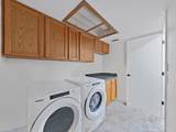 852 Village Way - Photo 37