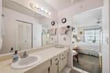 1136 Thayer Street - Photo 18