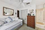 1136 Thayer Street - Photo 22