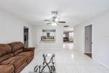 1209 Wild Feather Lane - Photo 15