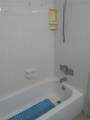 390 301 Boulevard - Photo 10
