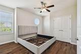 8320 Manor Club Circle - Photo 32