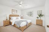 1606 Berwick Court - Photo 15