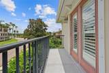 290 Valencia Circle - Photo 18