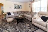 9802 Blue Palm Way - Photo 8