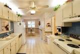 7624 Lake Forest Circle - Photo 4