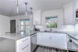 300 Venetian Drive - Photo 6