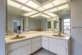 828 Lakeside Terrace - Photo 18