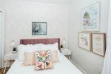 809 10TH Avenue - Photo 16