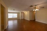 804 Strawberry Lane - Photo 9