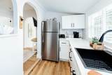 809 10TH Avenue - Photo 11