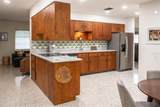 725 Wilson Avenue - Photo 7