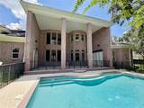 2817 Roehampton Close - Photo 2