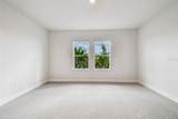 10653 Crescent Creek Crossing - Photo 17