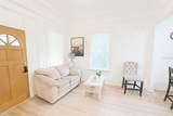 1204 Emma Street - Photo 4