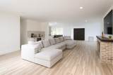 17900 Oak Creek Road - Photo 8