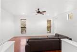 212 Moody Avenue - Photo 17