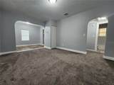 2569 Broadway Avenue - Photo 5