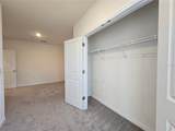 32803 Pez Landing Lane - Photo 16