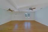 1125 Commodore Street - Photo 10