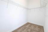16005 Volterra Point - Photo 17