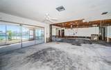 755 Capri Boulevard - Photo 14